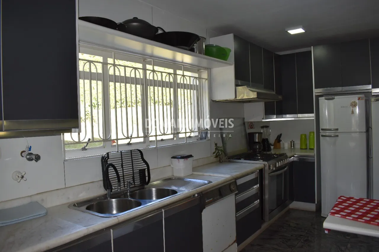 House for sale of 2,250 m² in Campos do Jordão, SP, Brazil