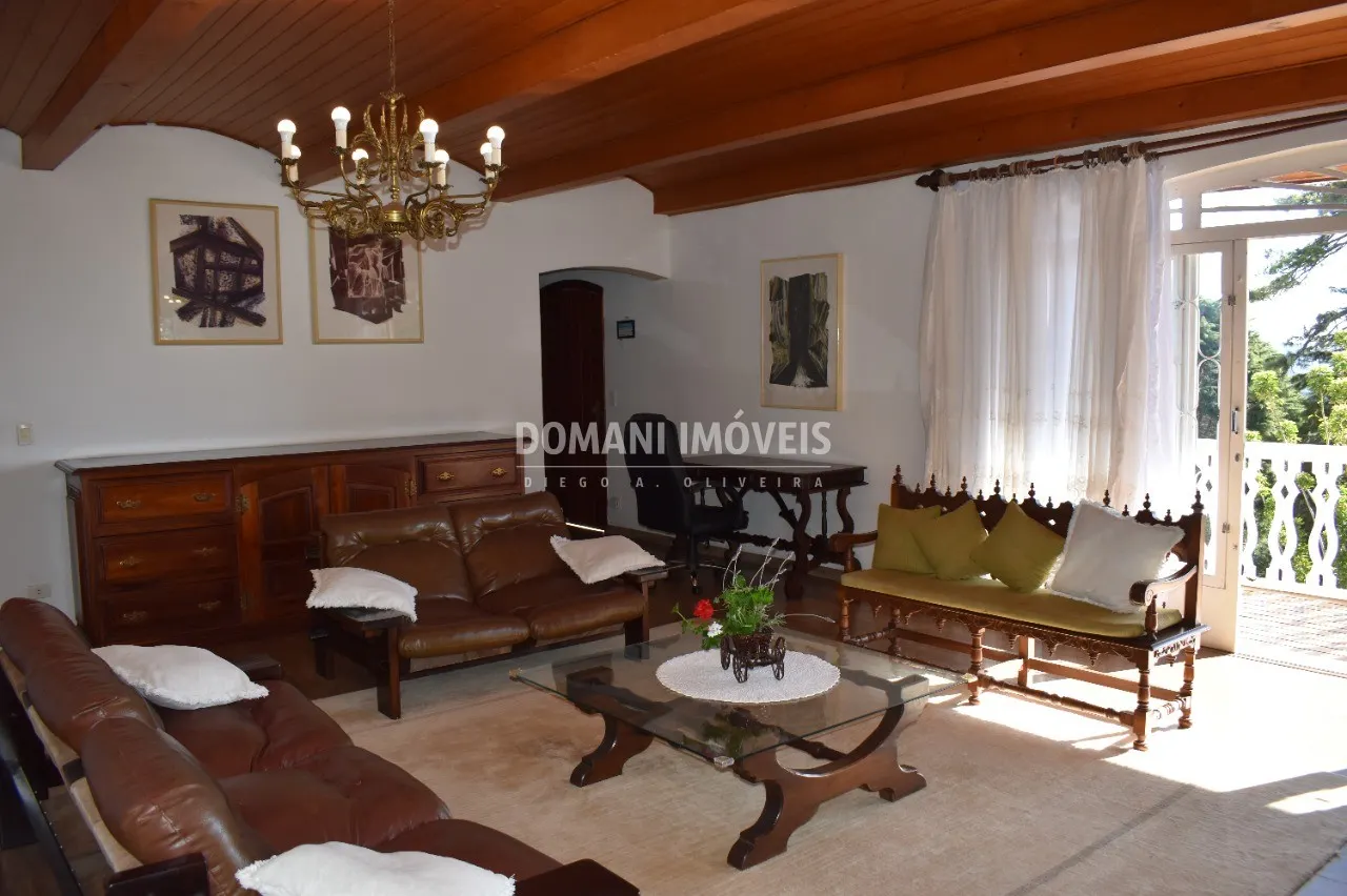 House for sale of 2,250 m² in Campos do Jordão, SP, Brazil