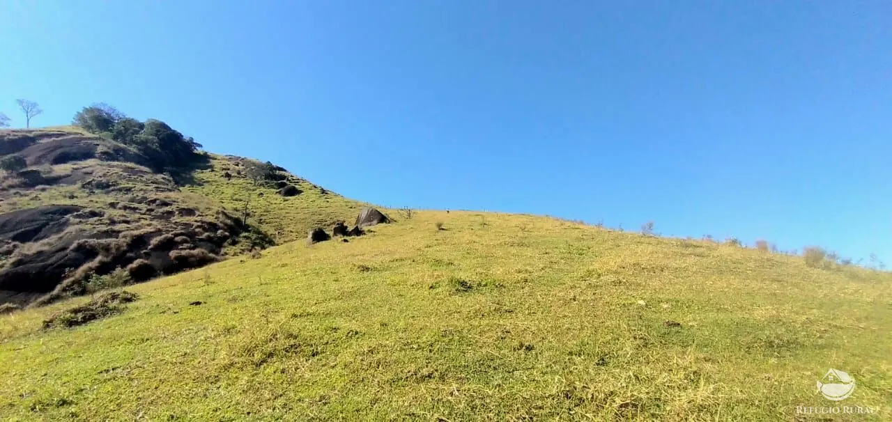 Sítio à venda de 12 ha em São José dos Campos, SP, Brasil