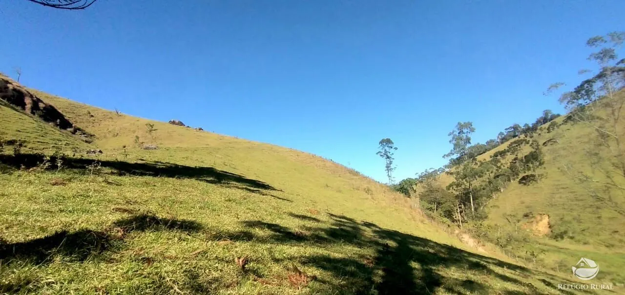 Sítio à venda de 12 ha em São José dos Campos, SP, Brasil