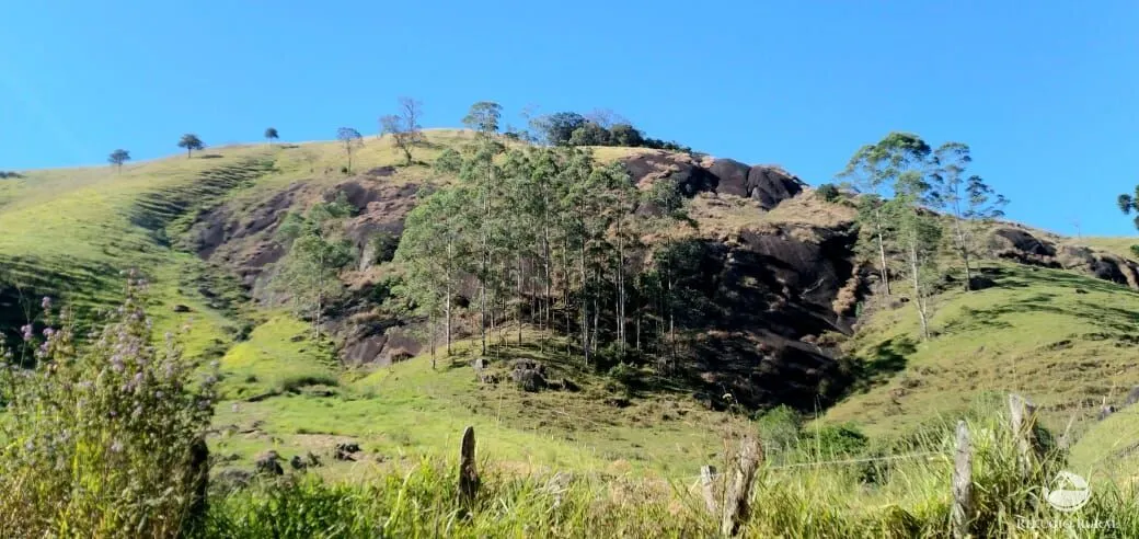 Sítio à venda de 12 ha em São José dos Campos, SP, Brasil