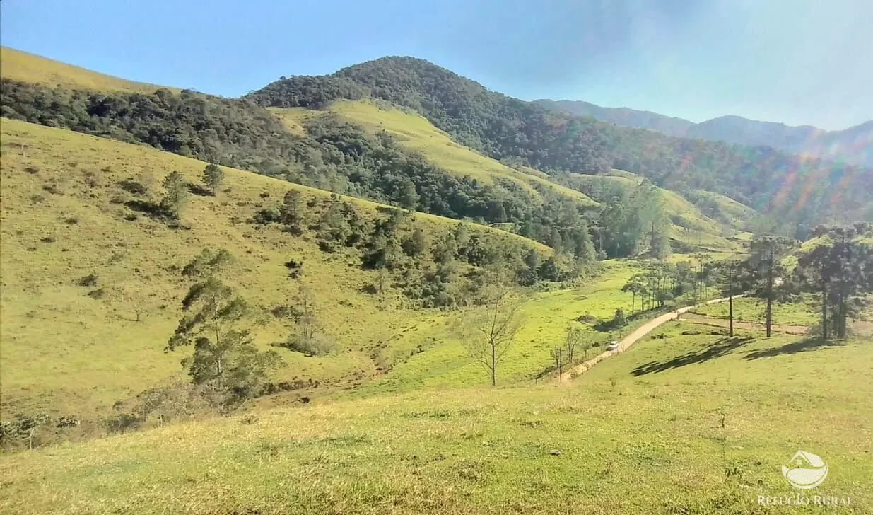 Sítio à venda de 12 ha em São José dos Campos, SP, Brasil