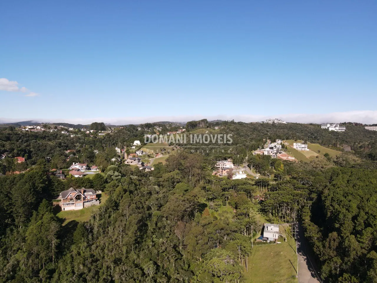 Terreno à venda de 1.050 m² em Campos do Jordão, SP, Brasil