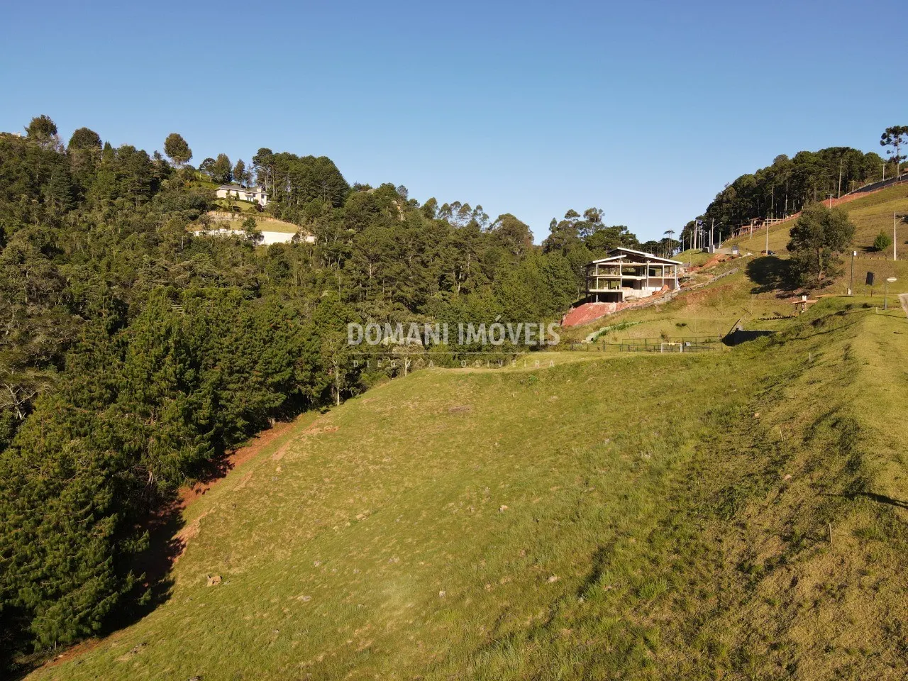 Terreno à venda de 1.050 m² em Campos do Jordão, SP, Brasil