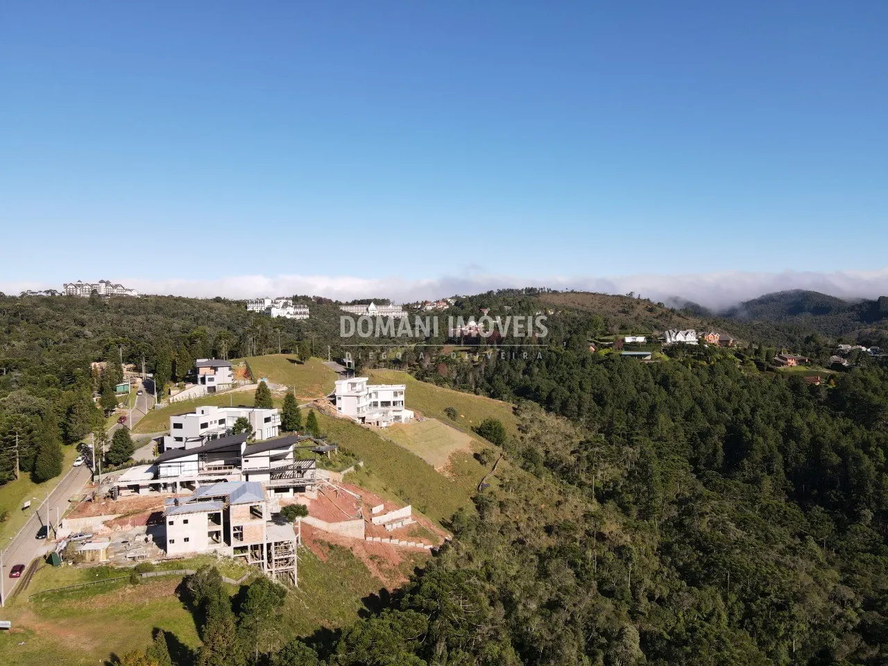 Terreno à venda de 1.050 m² em Campos do Jordão, SP, Brasil