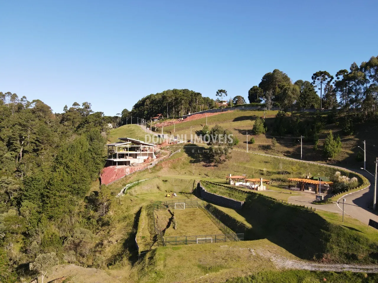 Terreno à venda de 1.050 m² em Campos do Jordão, SP, Brasil