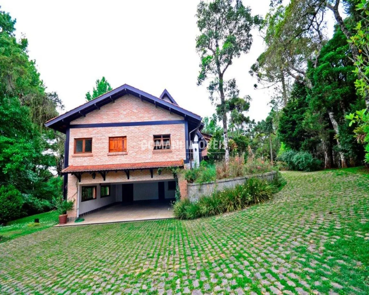 Casa à venda de 9 ha em Campos do Jordão, SP, Brasil