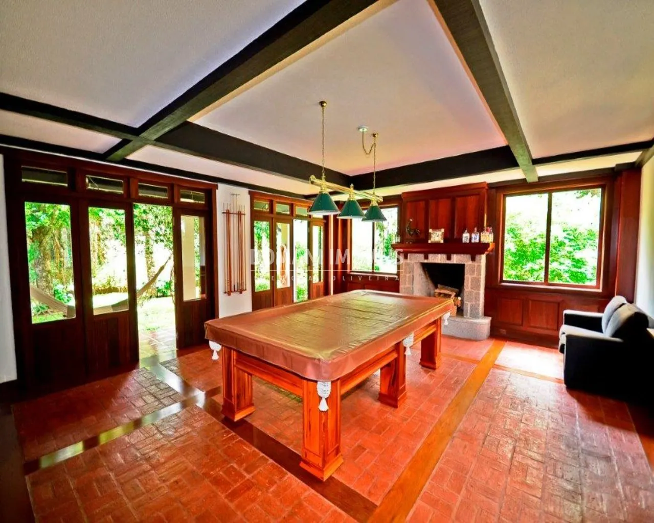 Casa à venda de 9 ha em Campos do Jordão, SP, Brasil