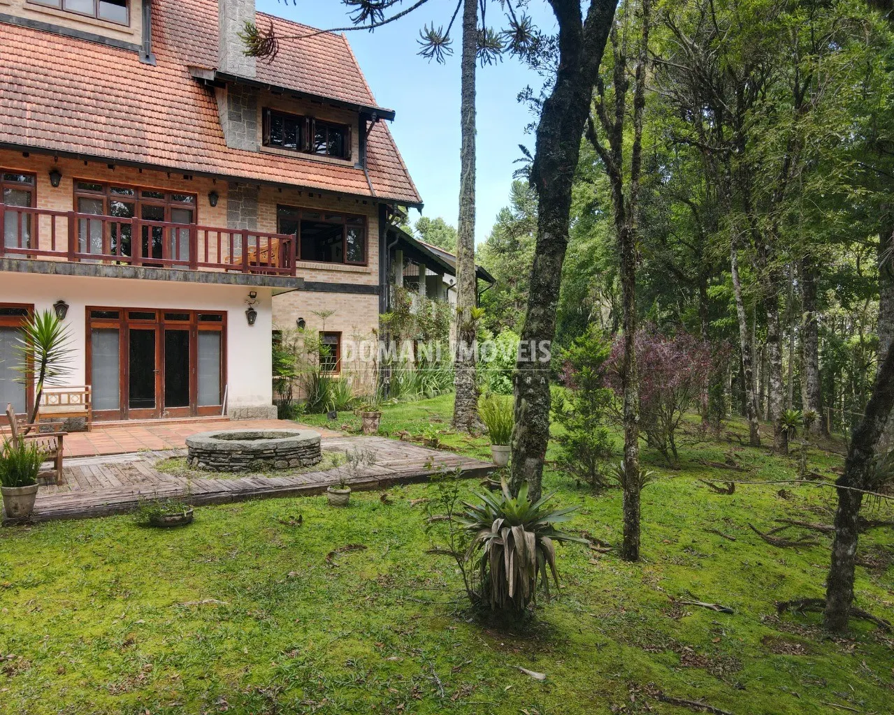 Casa à venda de 9 ha em Campos do Jordão, SP, Brasil