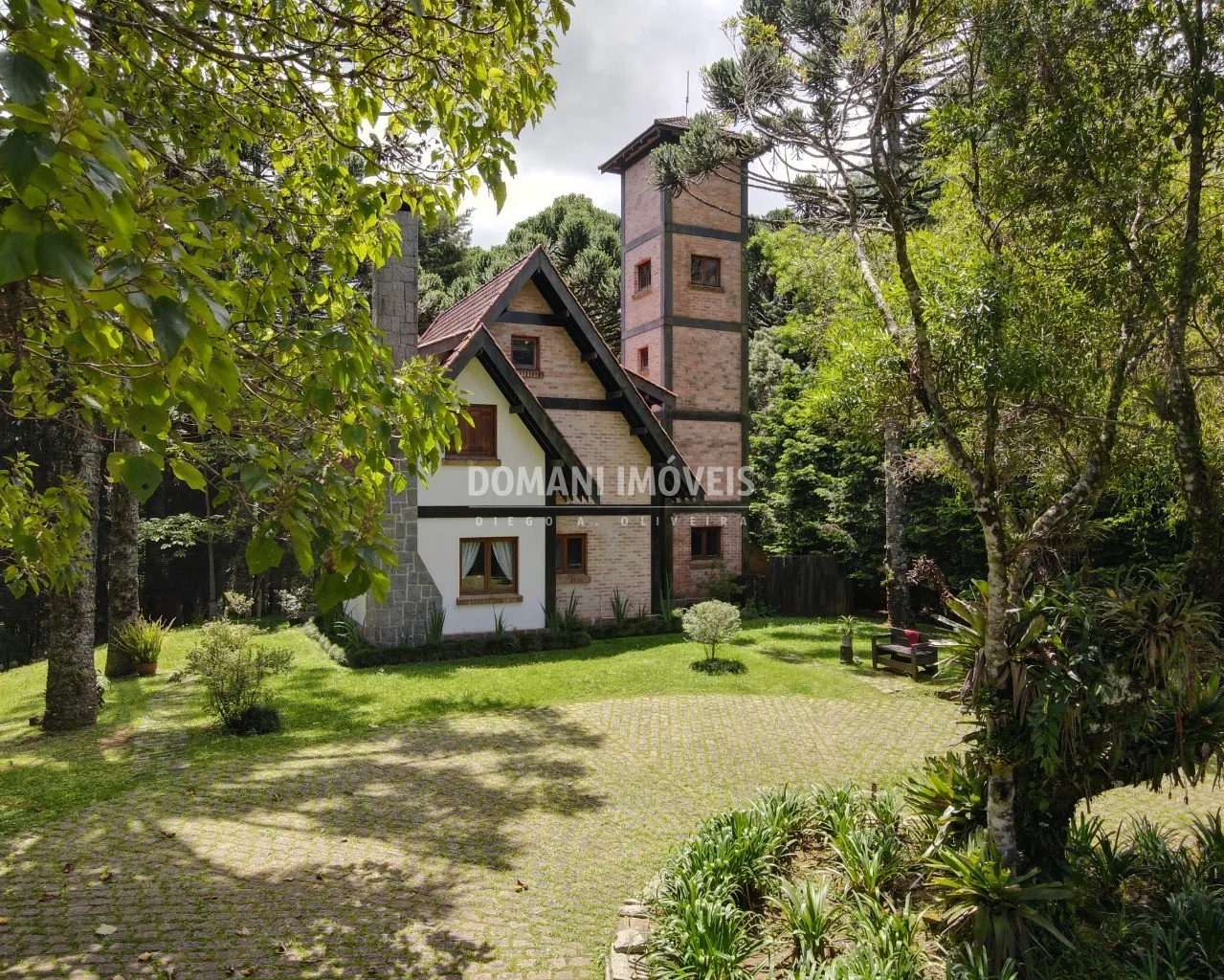 Casa à venda de 9 ha em Campos do Jordão, SP, Brasil