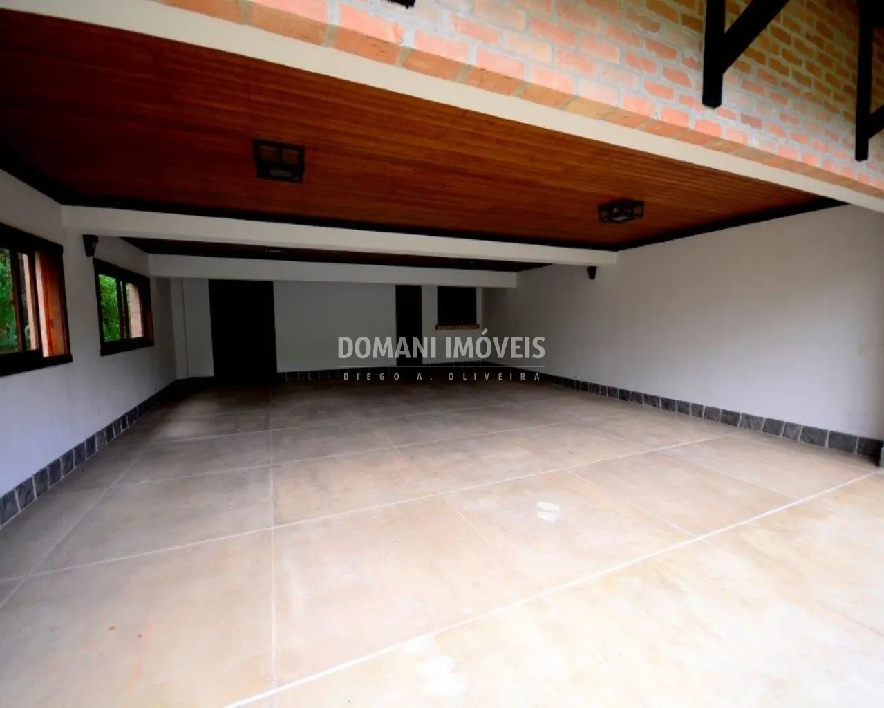 Casa à venda de 9 ha em Campos do Jordão, SP, Brasil
