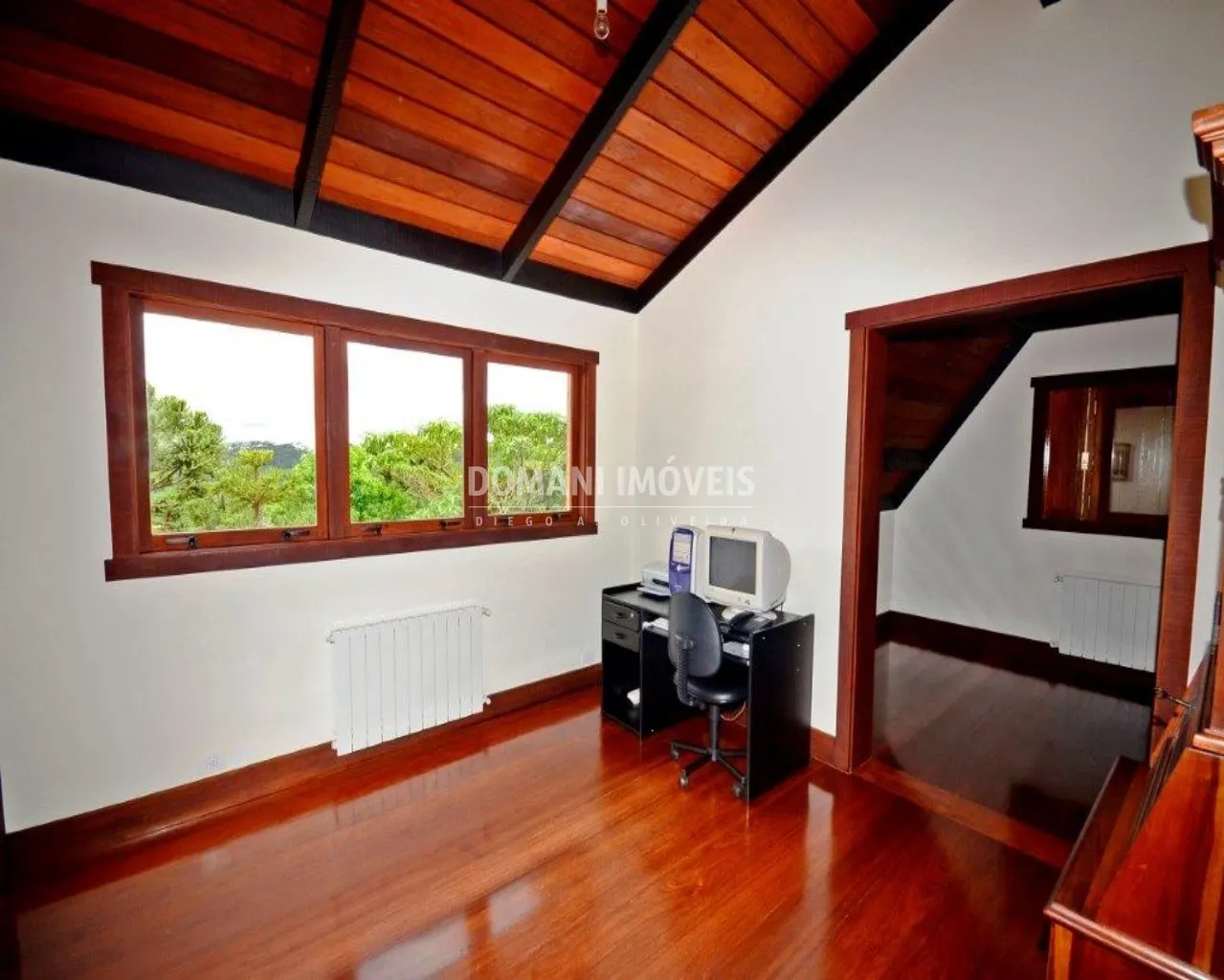 Casa à venda de 9 ha em Campos do Jordão, SP, Brasil