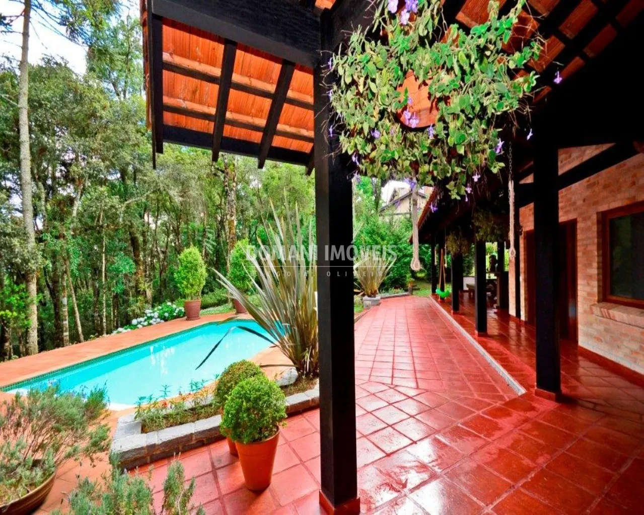 Casa à venda de 9 ha em Campos do Jordão, SP, Brasil