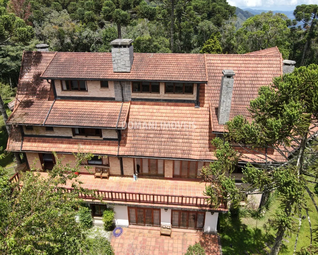 Casa à venda de 9 ha em Campos do Jordão, SP, Brasil