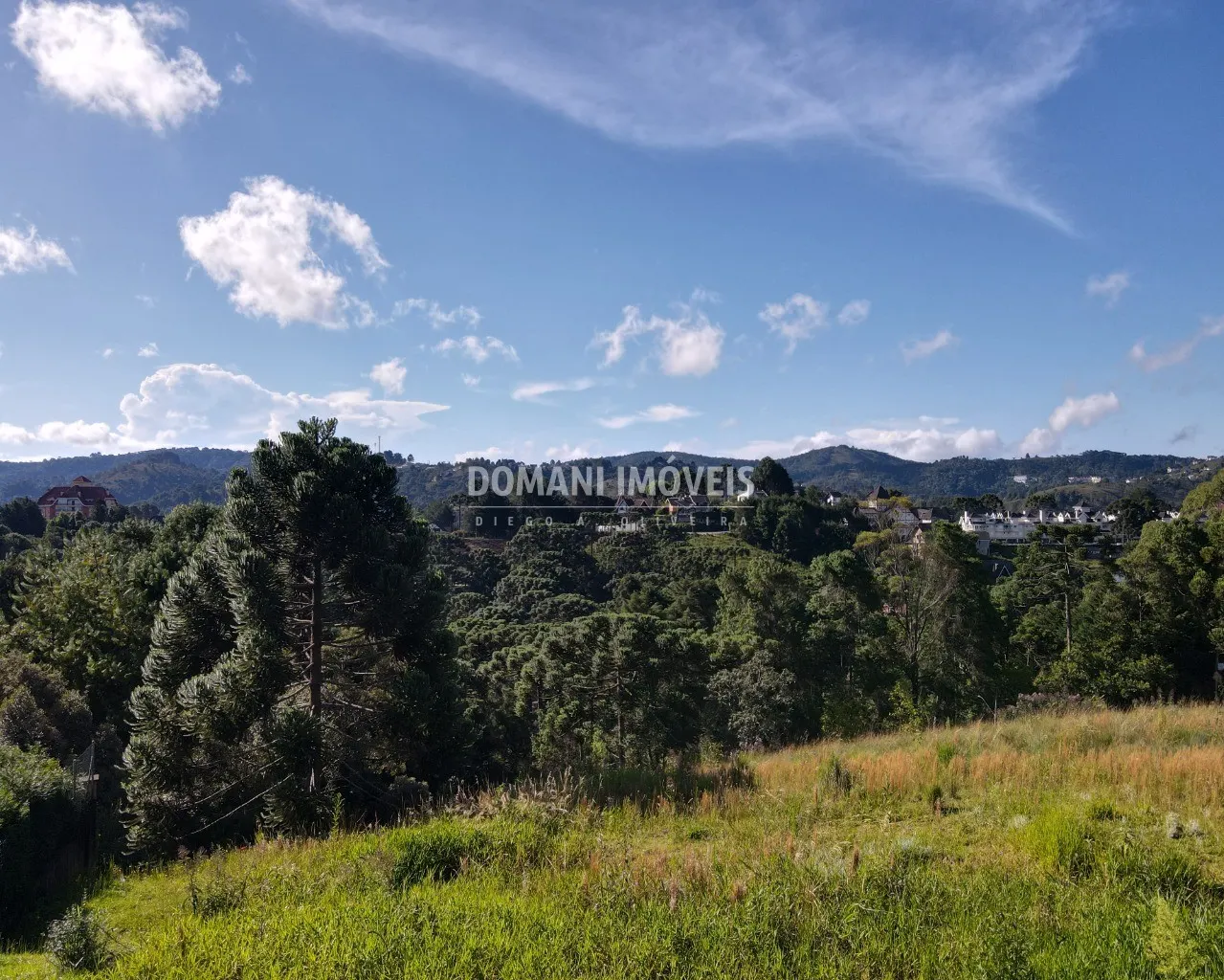 Terreno à venda de 8.900 m² em Campos do Jordão, SP, Brasil