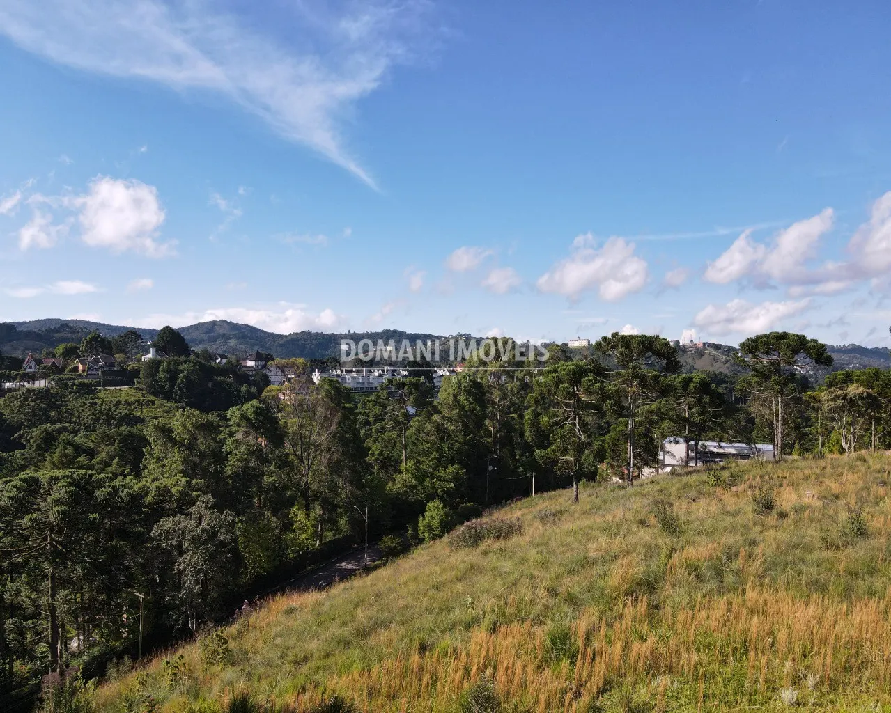 Terreno à venda de 8.900 m² em Campos do Jordão, SP, Brasil
