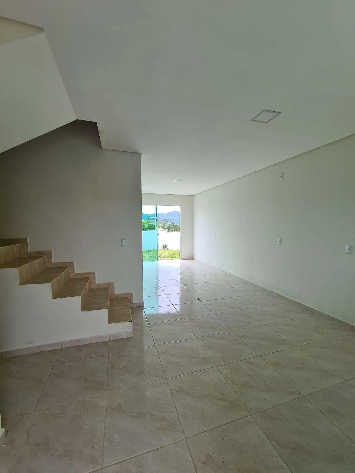 Casa à venda de 96 m² em Brusque, SC, Brasil