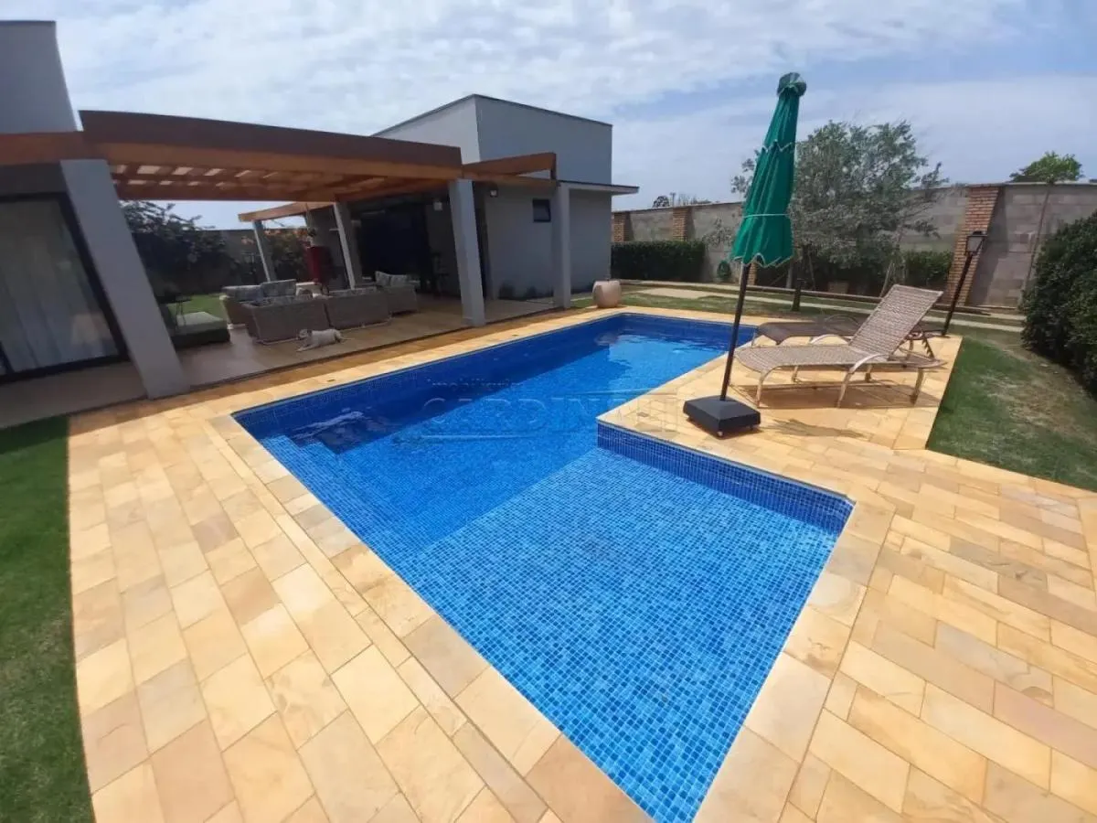 Chácara à venda de 336 m² em São Carlos, SP, Brasil