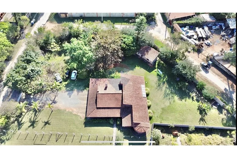 Chácara à venda de 2.451 m² em Araçoiaba da Serra, SP, Brasil