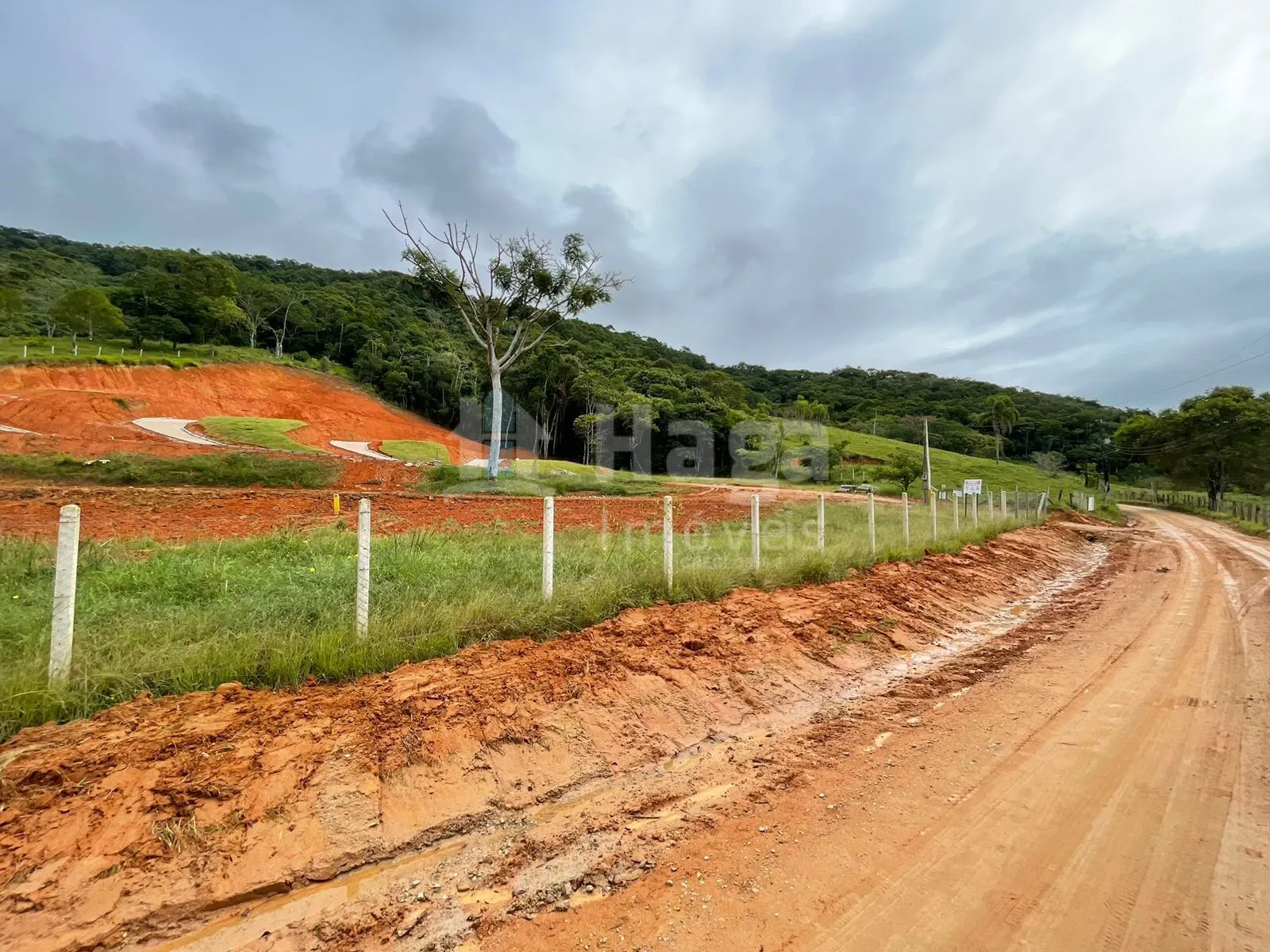 Fazenda à venda de 9.000 m² em Tijucas, SC, Brasil