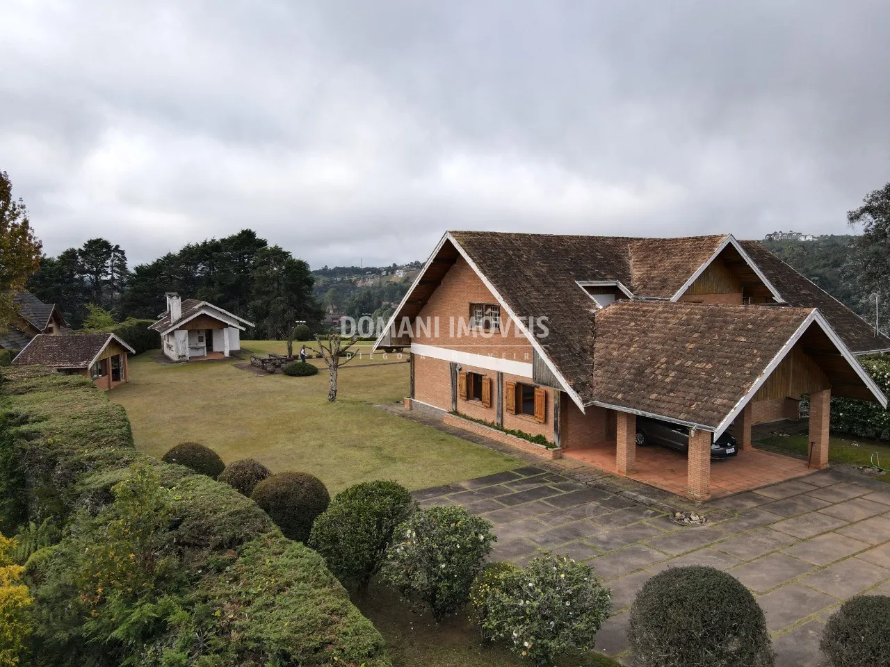 House for sale of 2 acres in Campos do Jordão, SP, Brazil