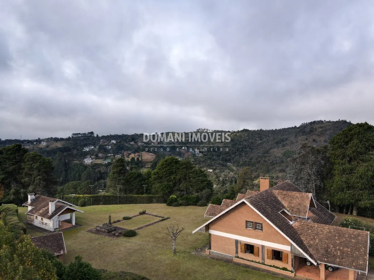 House for sale of 2 acres in Campos do Jordão, SP, Brazil