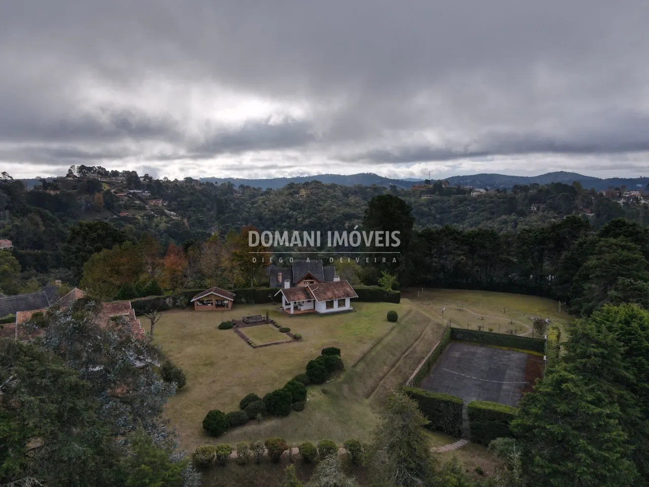 House for sale of 2 acres in Campos do Jordão, SP, Brazil