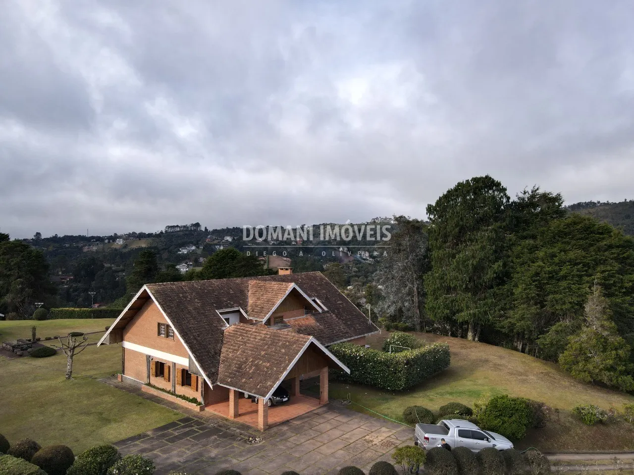 House for sale of 2 acres in Campos do Jordão, SP, Brazil