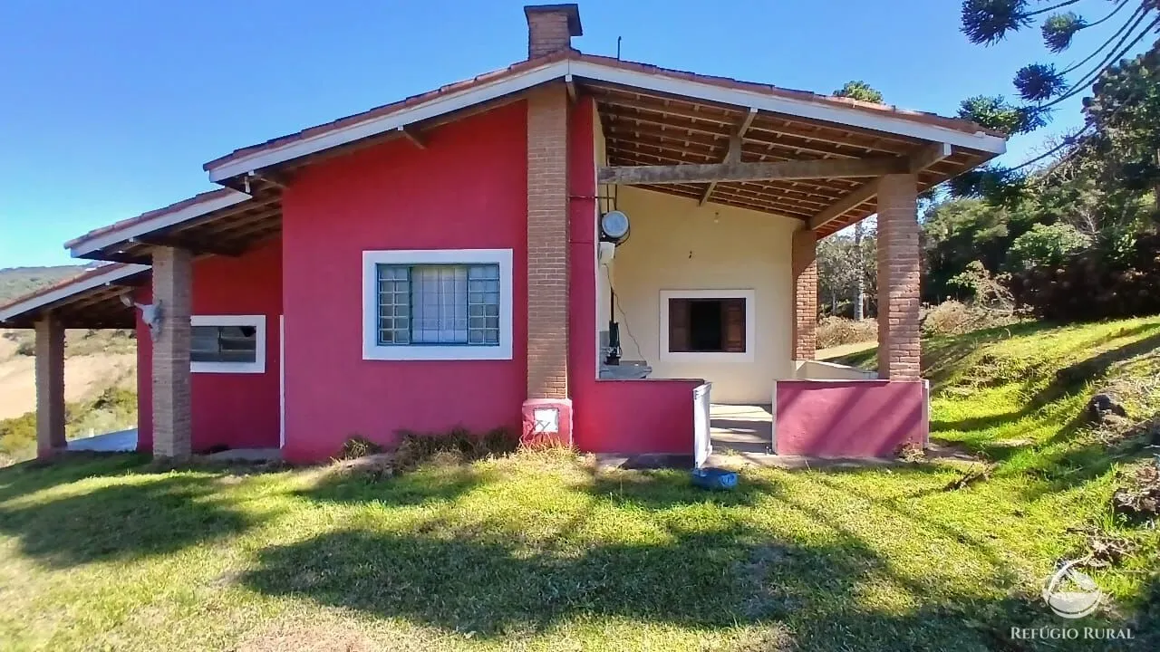 Chácara à venda de 2 ha em Gonçalves, MG, Brasil