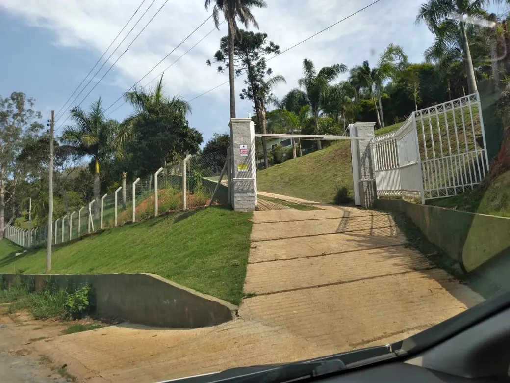 Chácara à venda de 5.700 m² em São José dos Campos, SP, Brasil