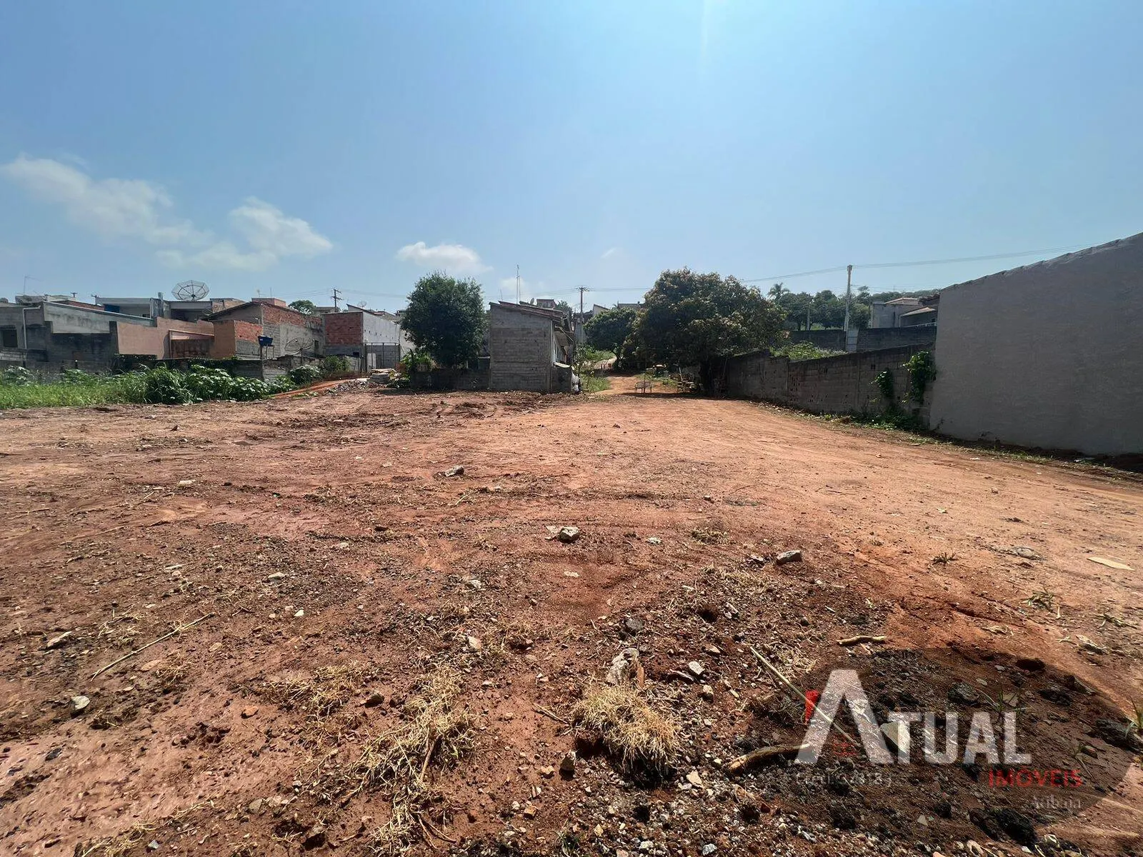 Terreno à venda de 310 m² em Atibaia, SP, Brasil