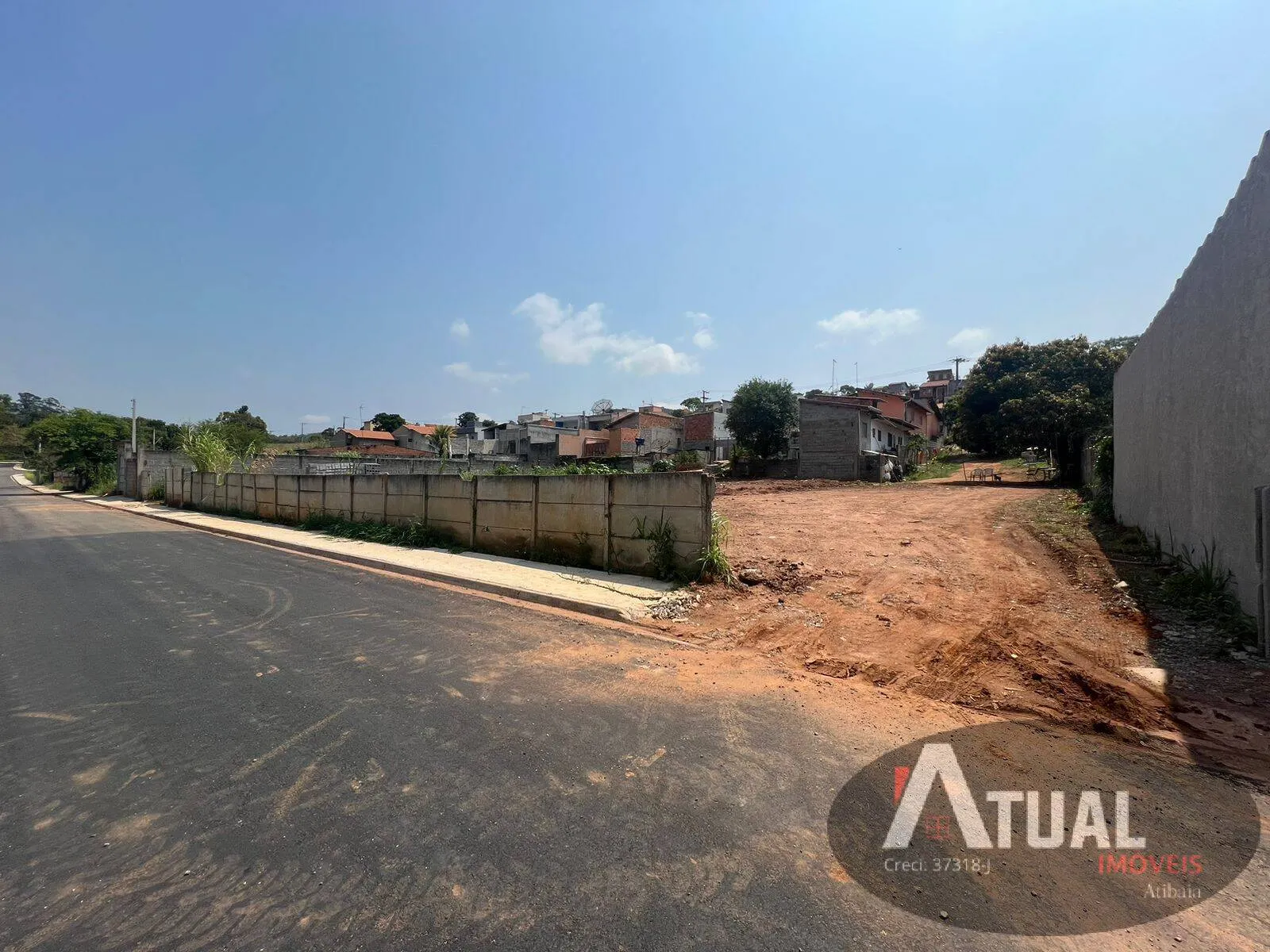 Terreno à venda de 310 m² em Atibaia, SP, Brasil