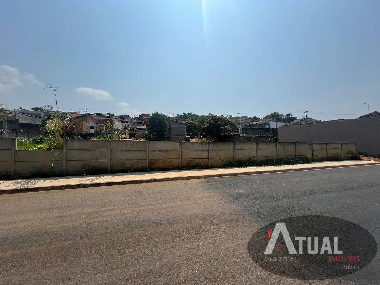 Terreno à venda de 310 m² em Atibaia, SP, Brasil