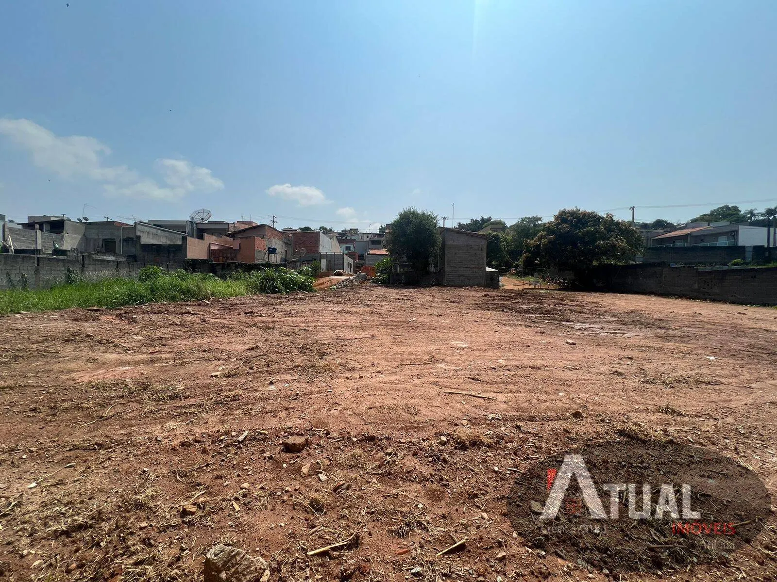 Terreno à venda de 310 m² em Atibaia, SP, Brasil