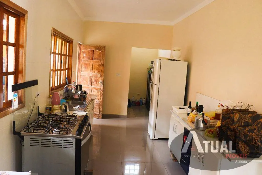 Casa à venda de 2.422 m² em Atibaia, SP, Brasil