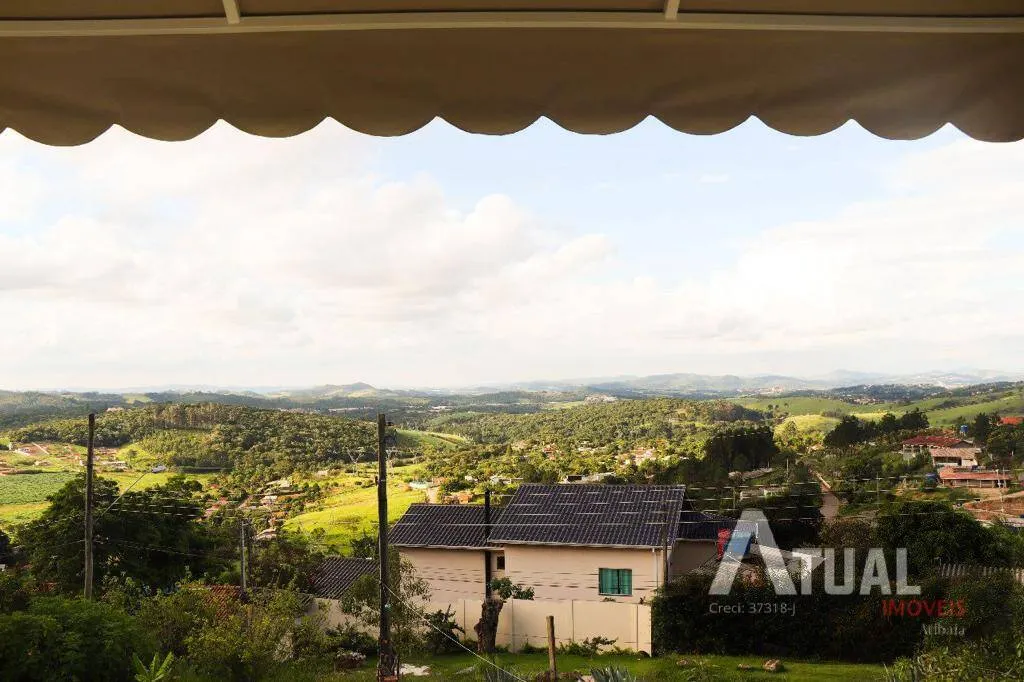 Casa à venda de 2.422 m² em Atibaia, SP, Brasil