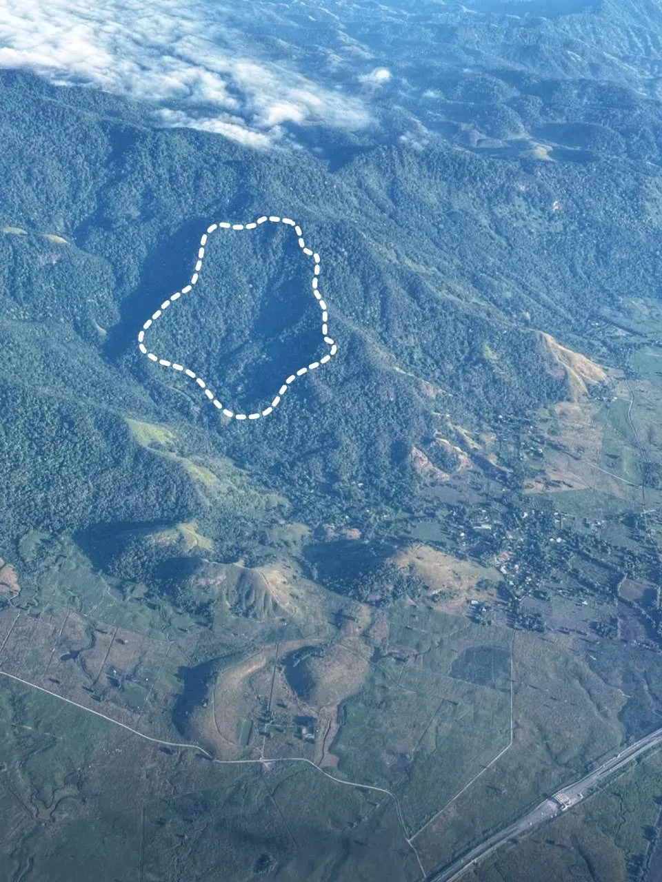 Sítio à venda de 85 ha em Rio de Janeiro, RJ, Brasil