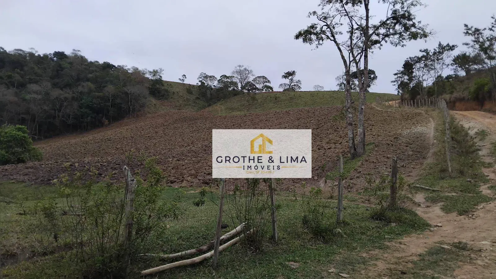 Small farm for sale of 150 acres in Cachoeira Paulista, SP, Brazil