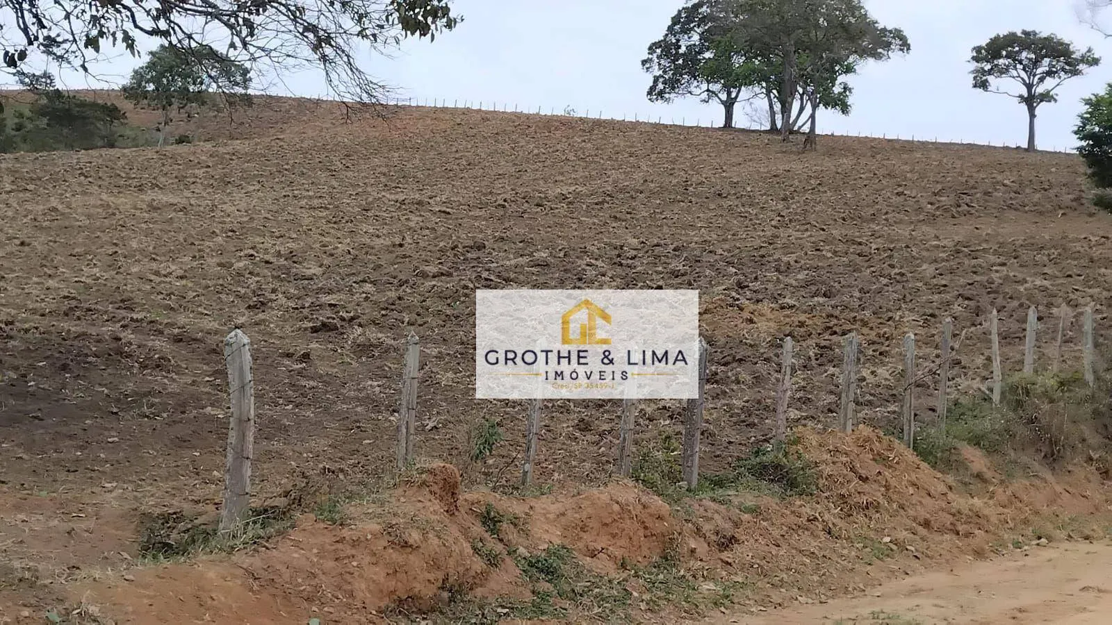 Small farm for sale of 150 acres in Cachoeira Paulista, SP, Brazil