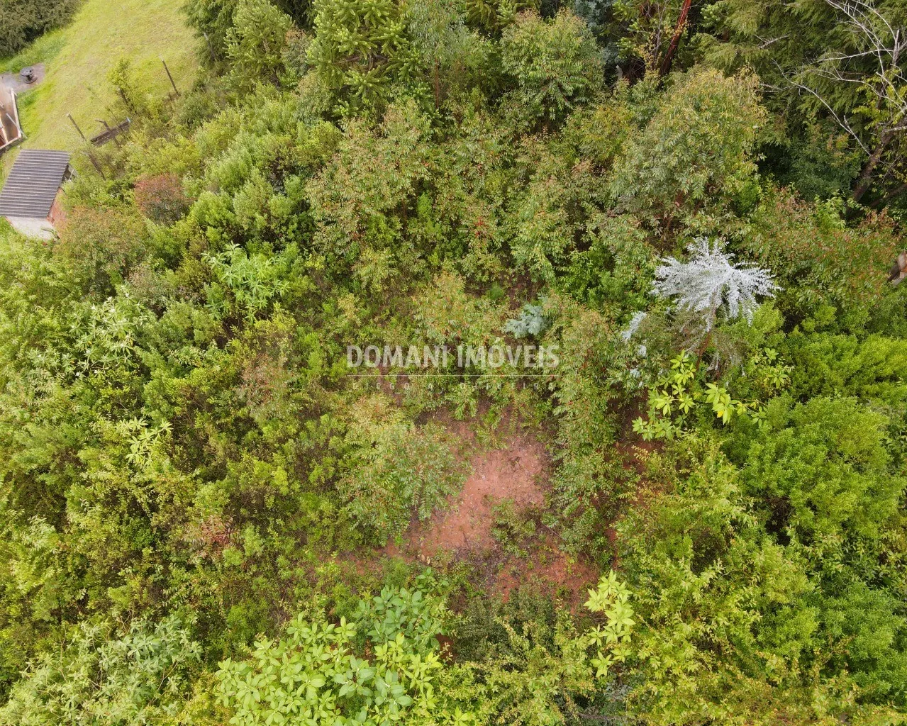 Terreno à venda de 740 m² em Campos do Jordão, SP, Brasil