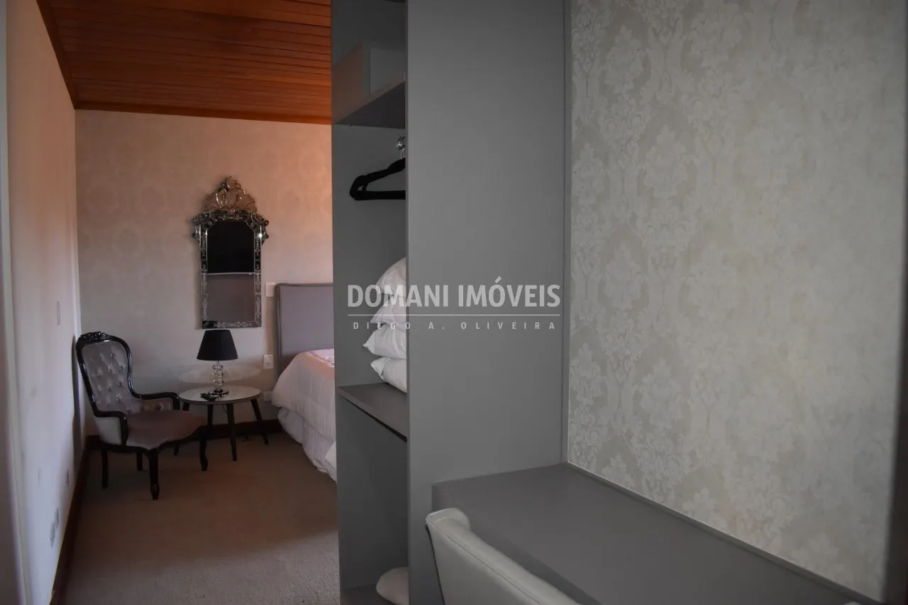 Casa à venda de 6.360 m² em Campos do Jordão, SP, Brasil