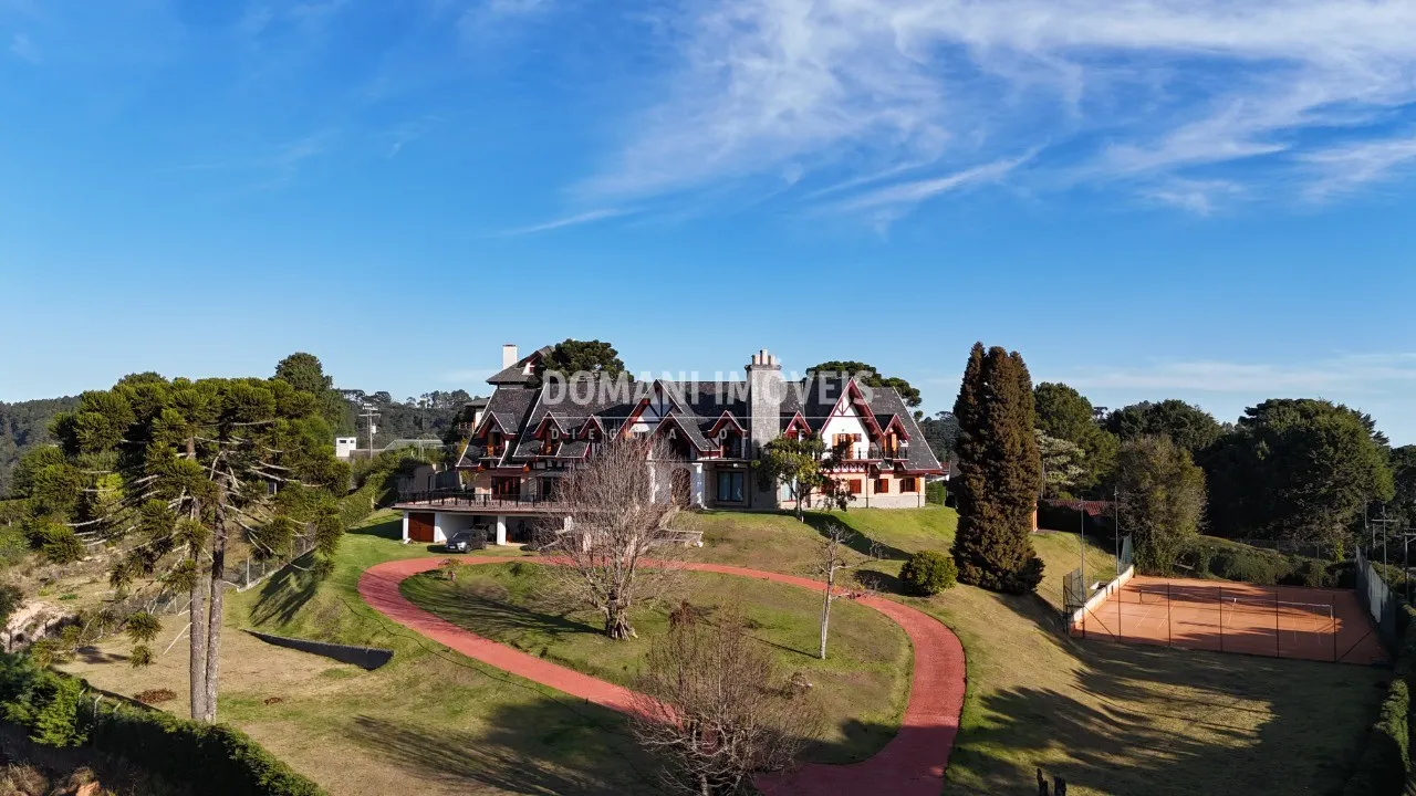 Casa à venda de 6.360 m² em Campos do Jordão, SP, Brasil