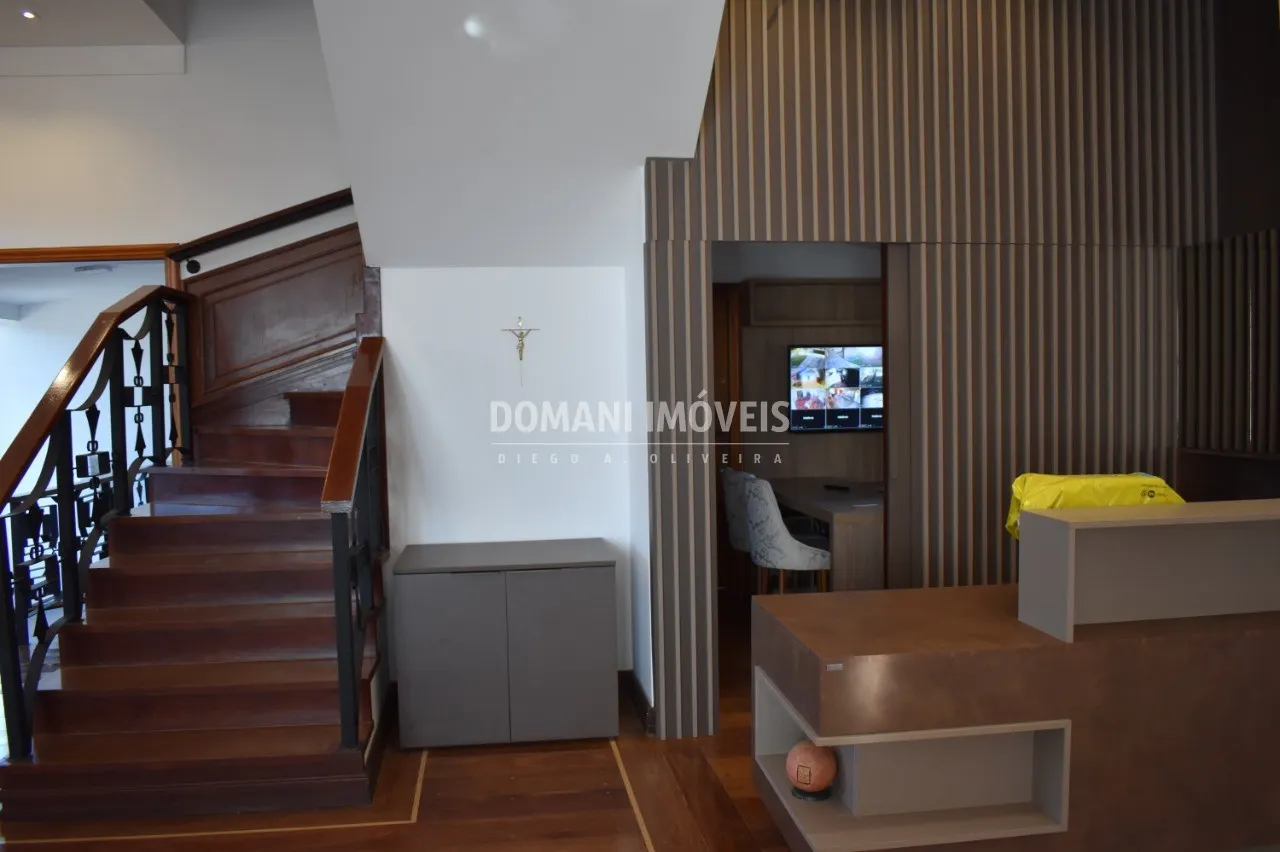 Casa à venda de 6.360 m² em Campos do Jordão, SP, Brasil