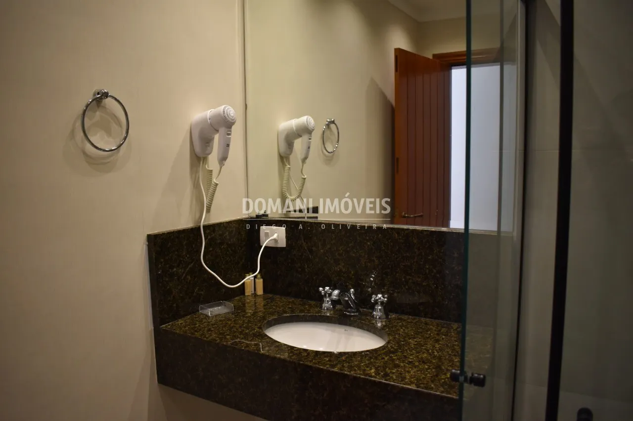 Casa à venda de 6.360 m² em Campos do Jordão, SP, Brasil