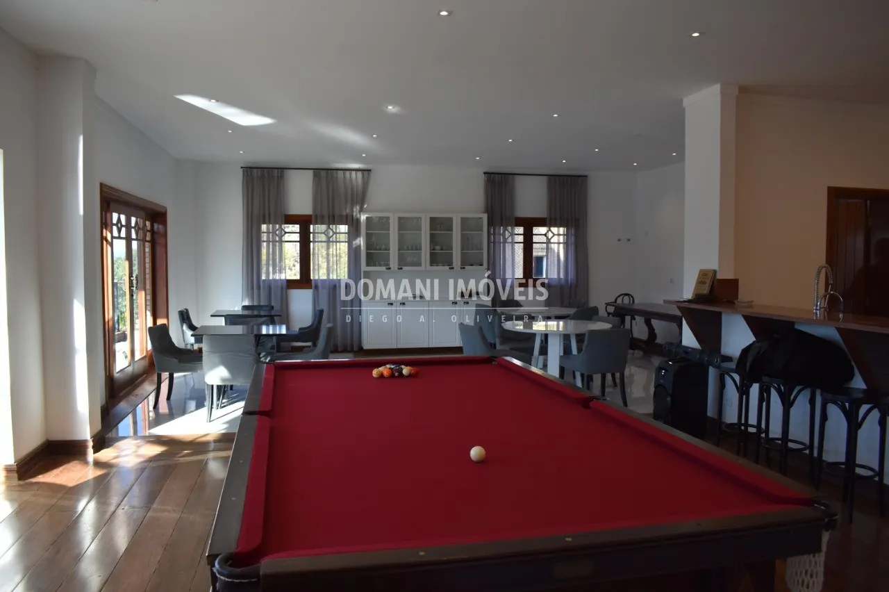 Casa à venda de 6.360 m² em Campos do Jordão, SP, Brasil