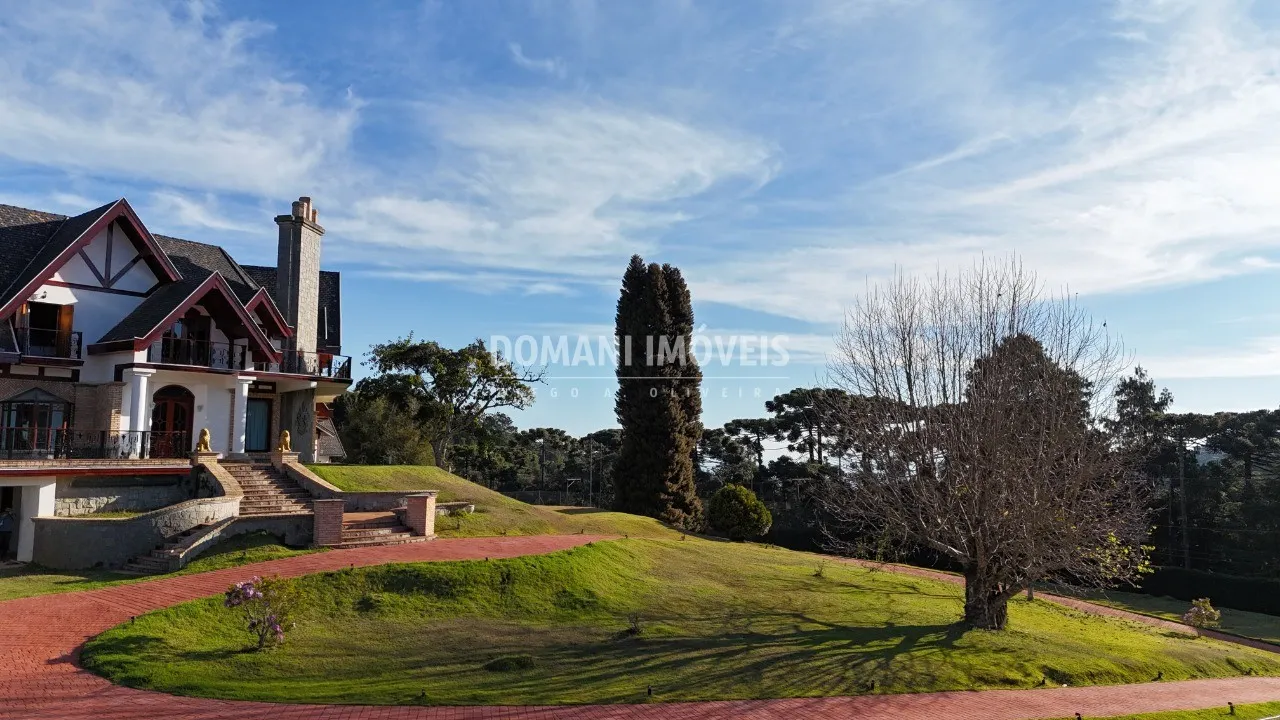 Casa à venda de 6.360 m² em Campos do Jordão, SP, Brasil