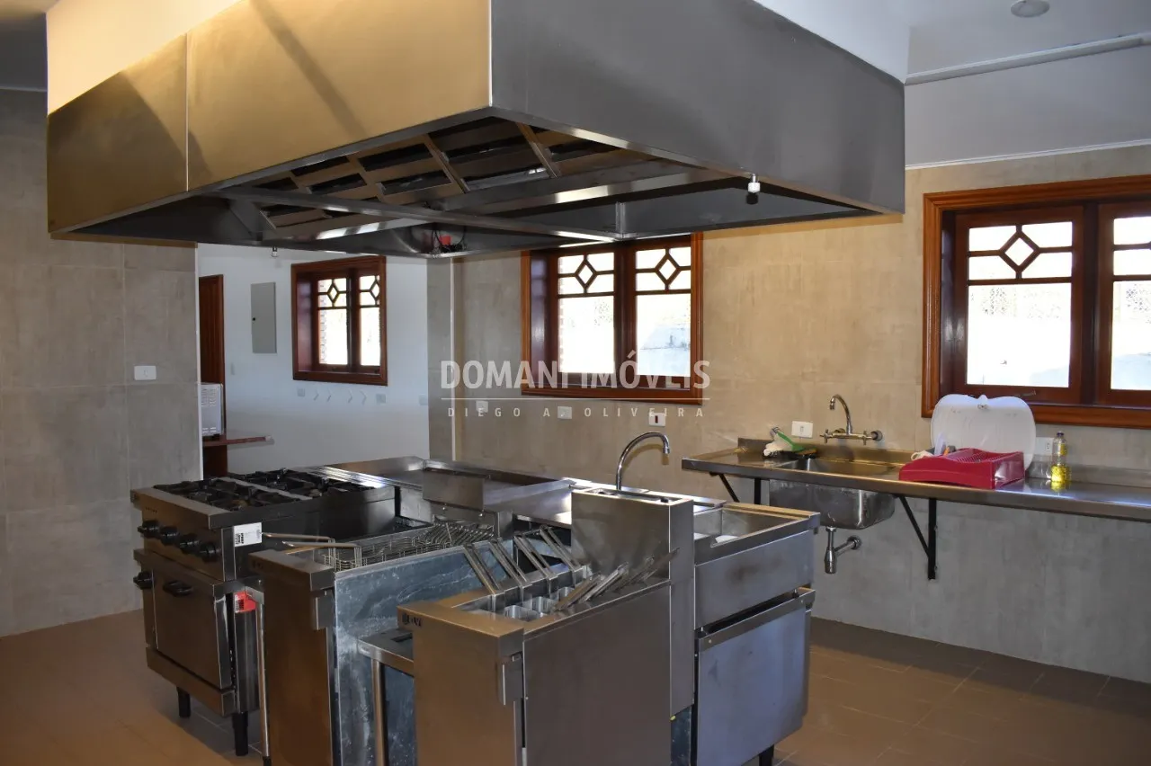 Casa à venda de 6.360 m² em Campos do Jordão, SP, Brasil