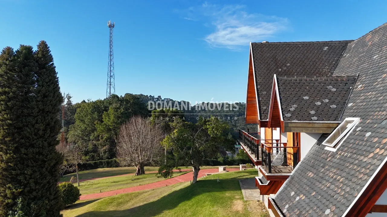 Casa à venda de 6.360 m² em Campos do Jordão, SP, Brasil