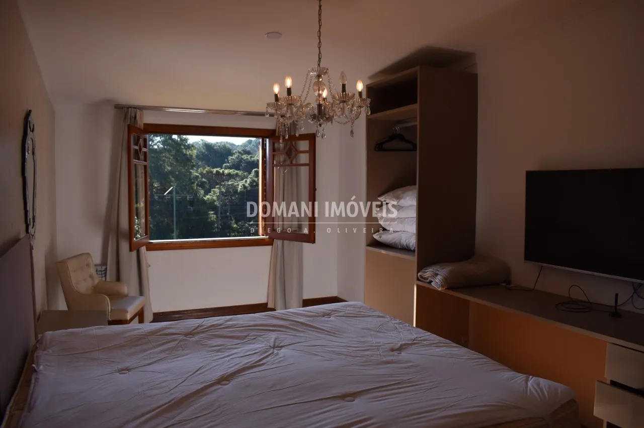 Casa à venda de 6.360 m² em Campos do Jordão, SP, Brasil
