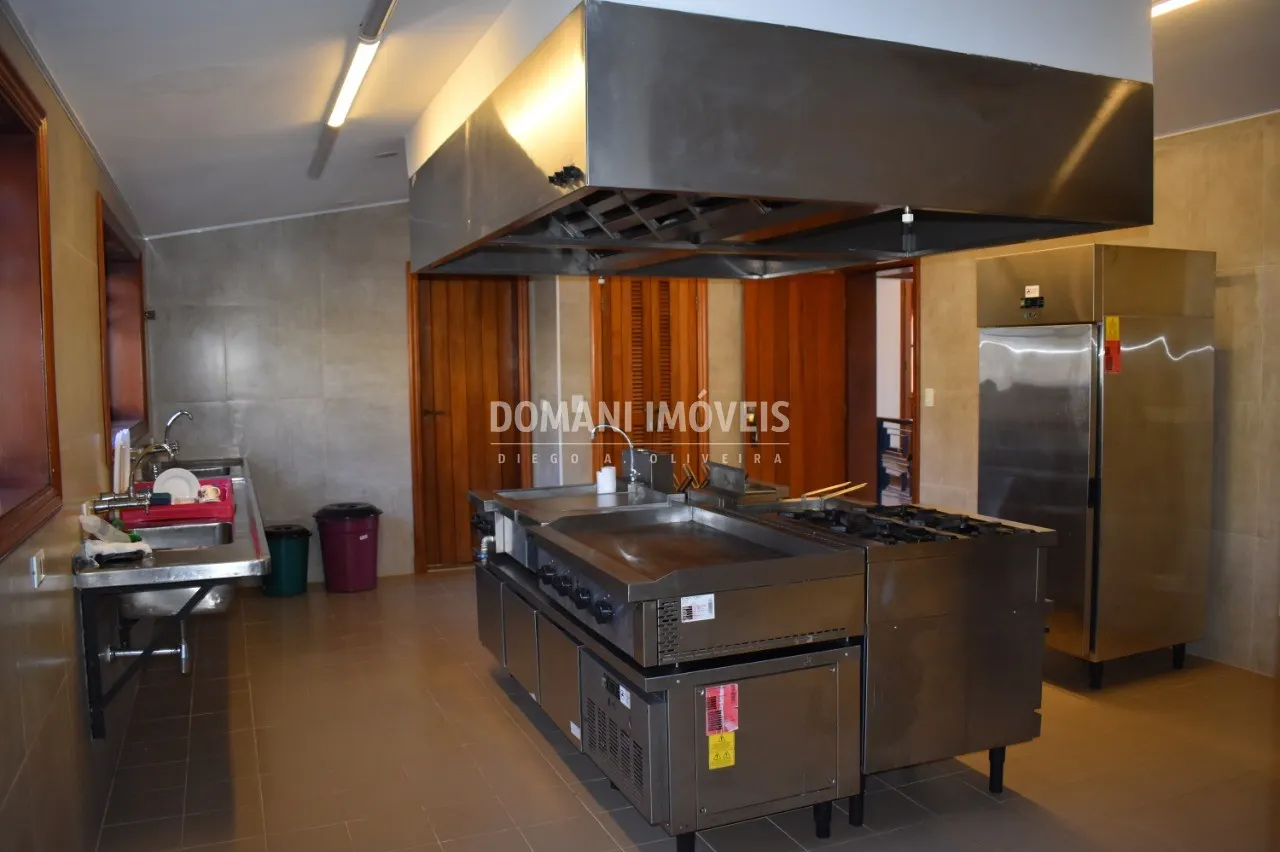 Casa à venda de 6.360 m² em Campos do Jordão, SP, Brasil